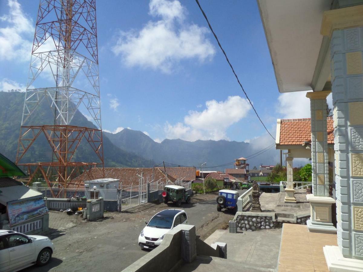 Yog Bromo Homestay Exterior foto